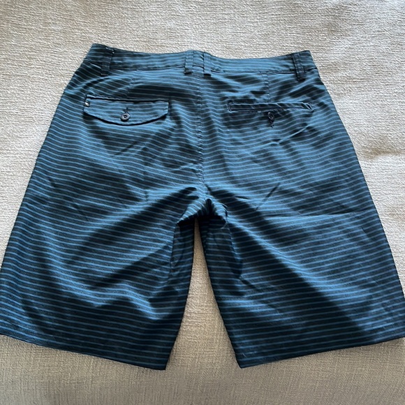 Mens rip curl boardwalk shorts (32) - Picture 6 of 10